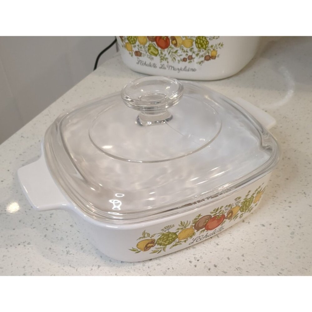 Vintage Corning Ware Spice of Life L’Echalote A-1-B 1Qt Dish Lid Metal Trivet - Picture 10 of 16